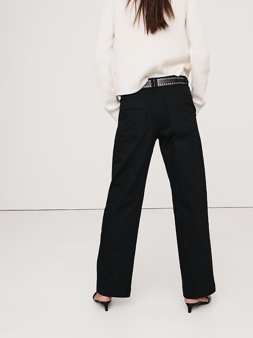 The Weekender Straight-Leg Pant Product Image