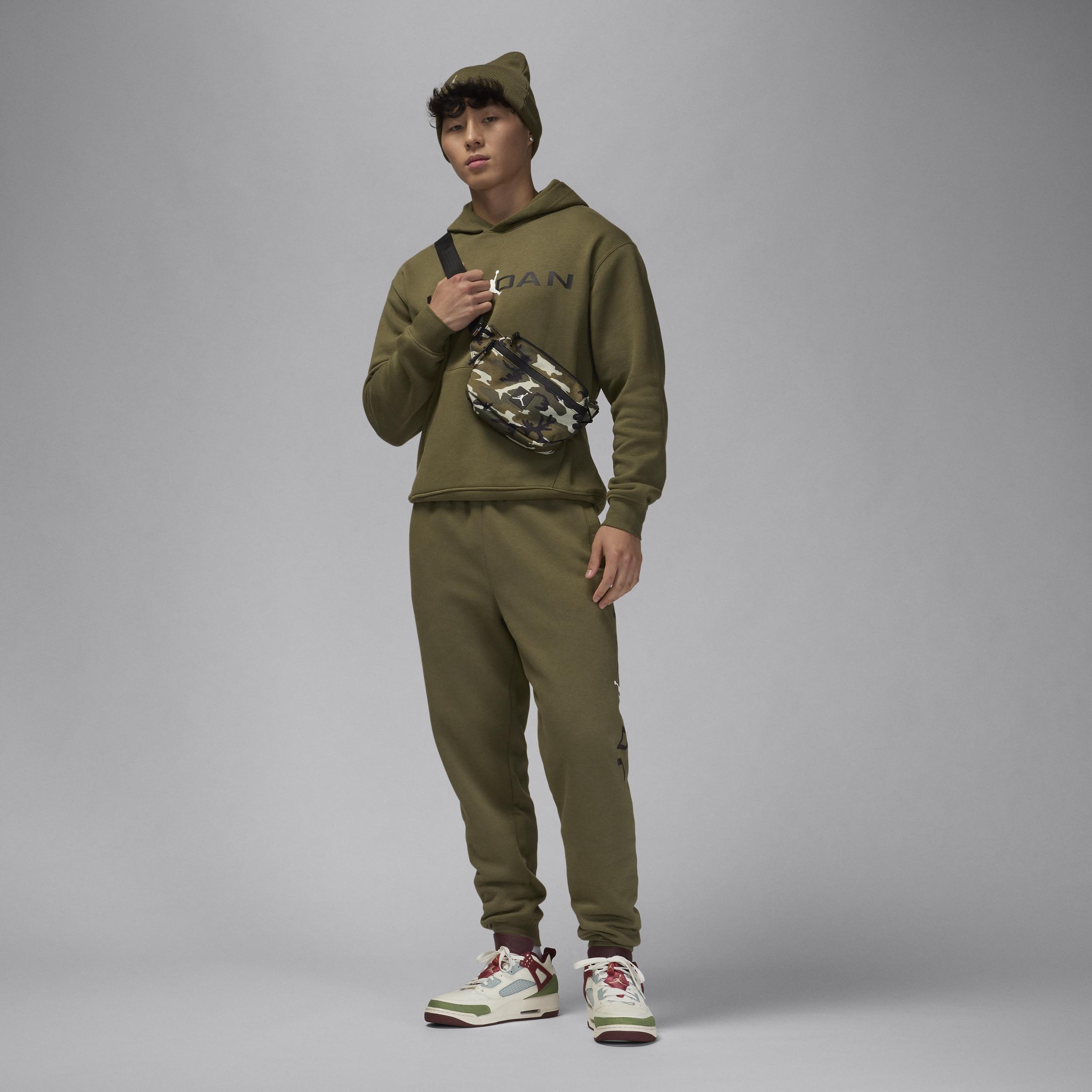 Jordan Essentials Men's Fleece Joggers Product Image