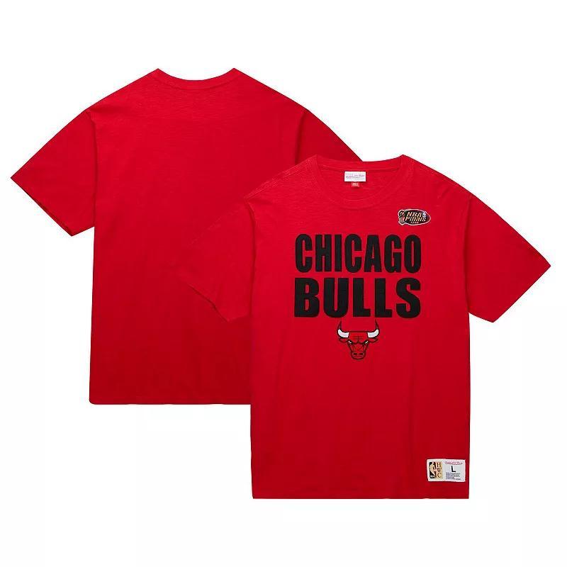 Mens Mitchell & Ness Red Distressed Chicago Bulls Hardwood Classics Legendary Slub T-shirt Product Image