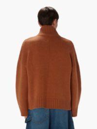 PATCH POCKET TURTLENECK SWEATER in brown | JW Anderson US  Product Image