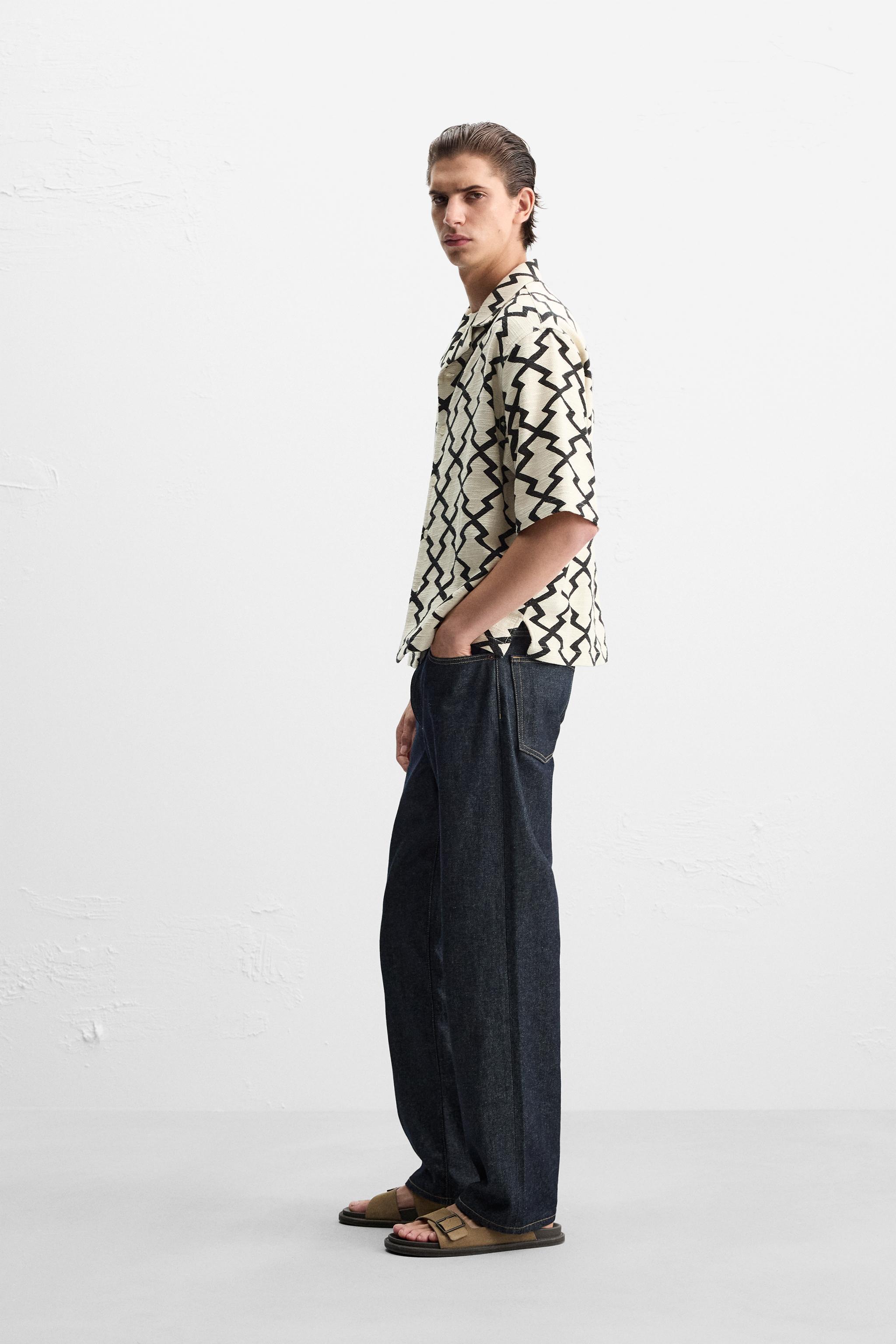 GEOMETRIC PRINT OVERSHIRT Product Image