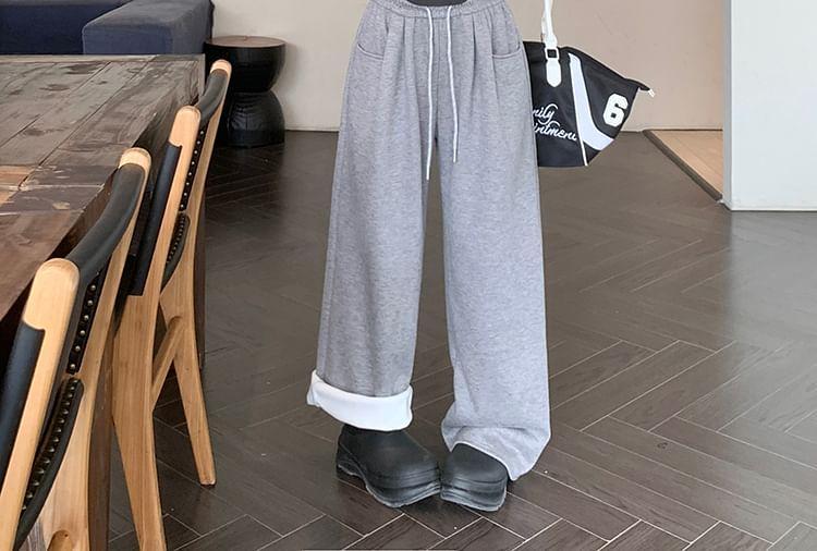 Drawstring Waist Plain Wide Leg Sweatpants Product Image