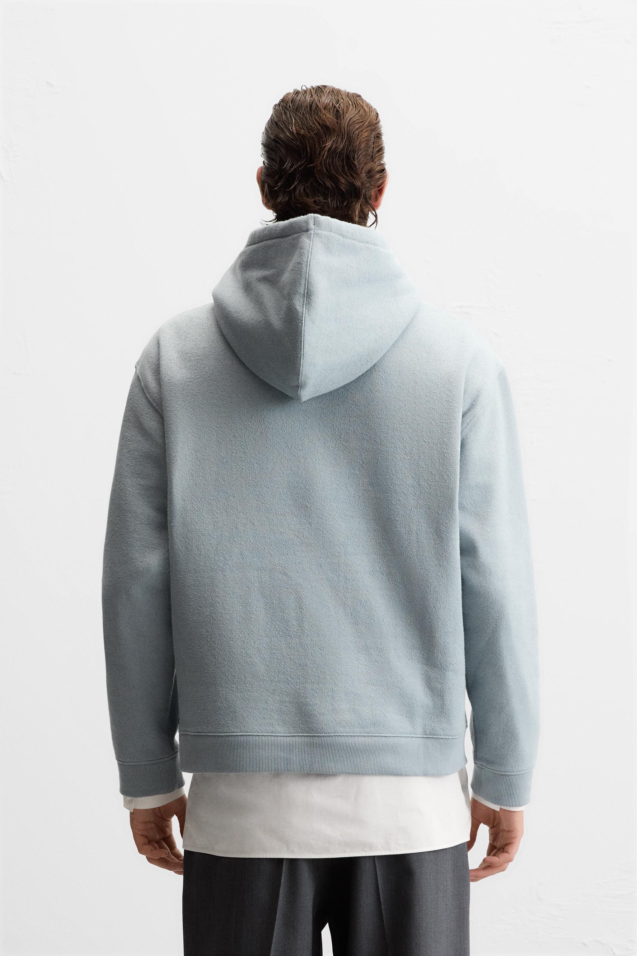 TEXTURED HOODED SWEATSHIRT Product Image