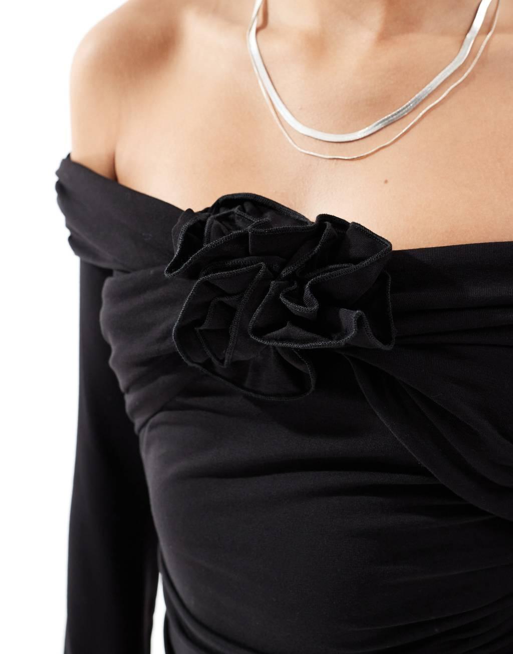 & Other Stories off-shoulder long sleeve top with front corsage in black Product Image