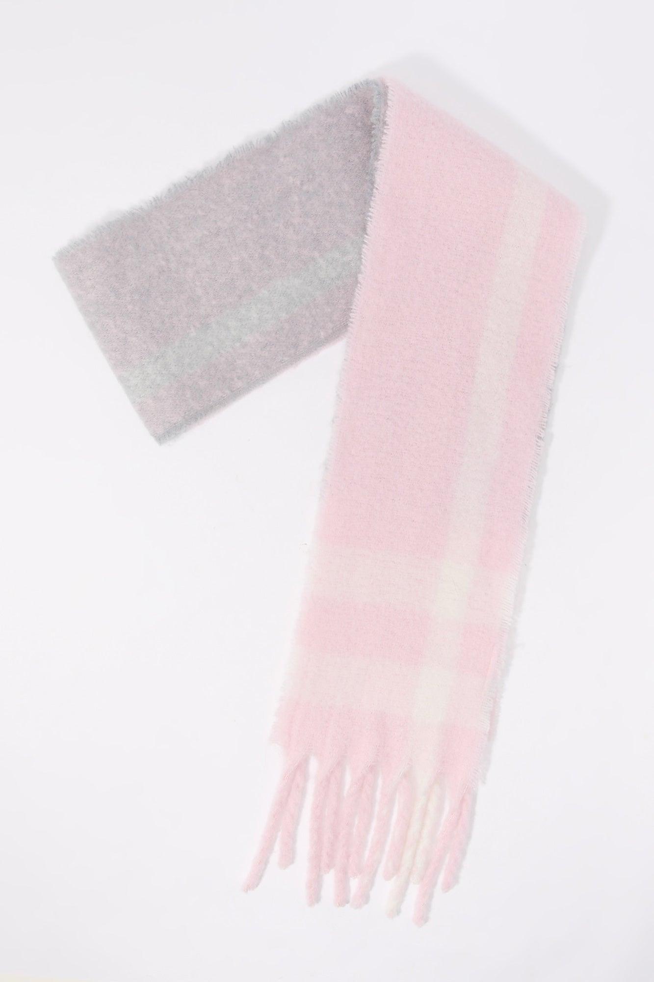 Patterned Knit Scarf Female Product Image