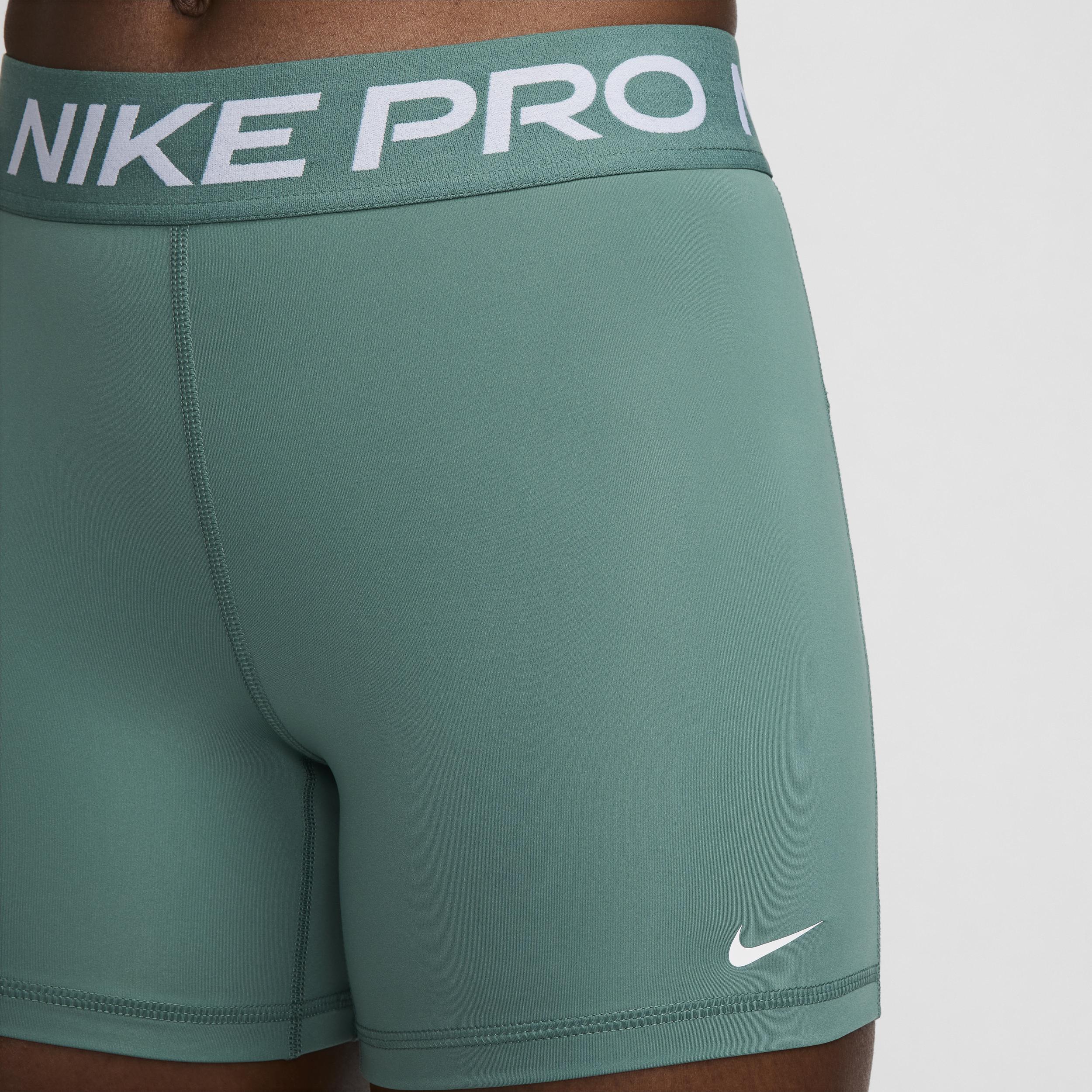 Women's Nike Pro 365 5" Shorts Product Image