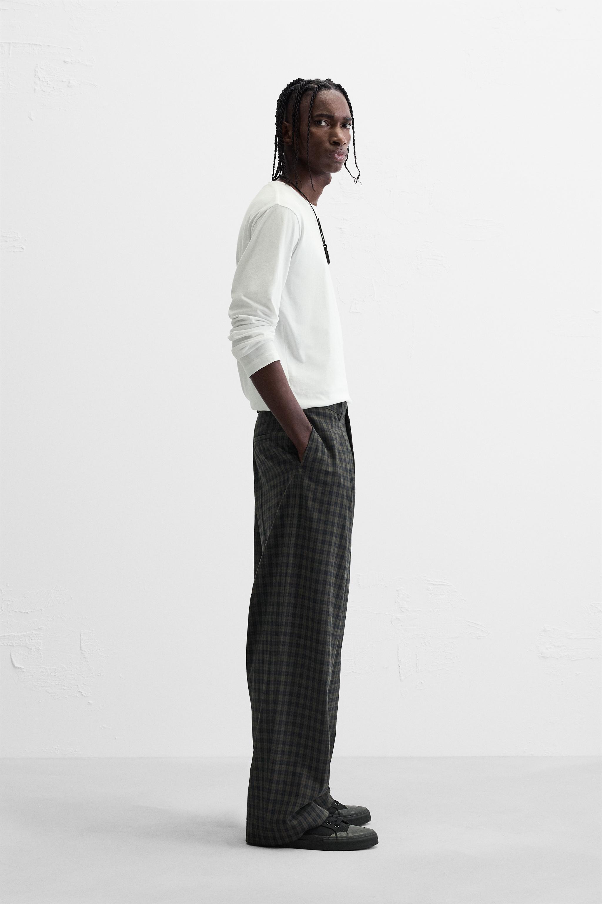 PLEATED PLAID PANTS Product Image