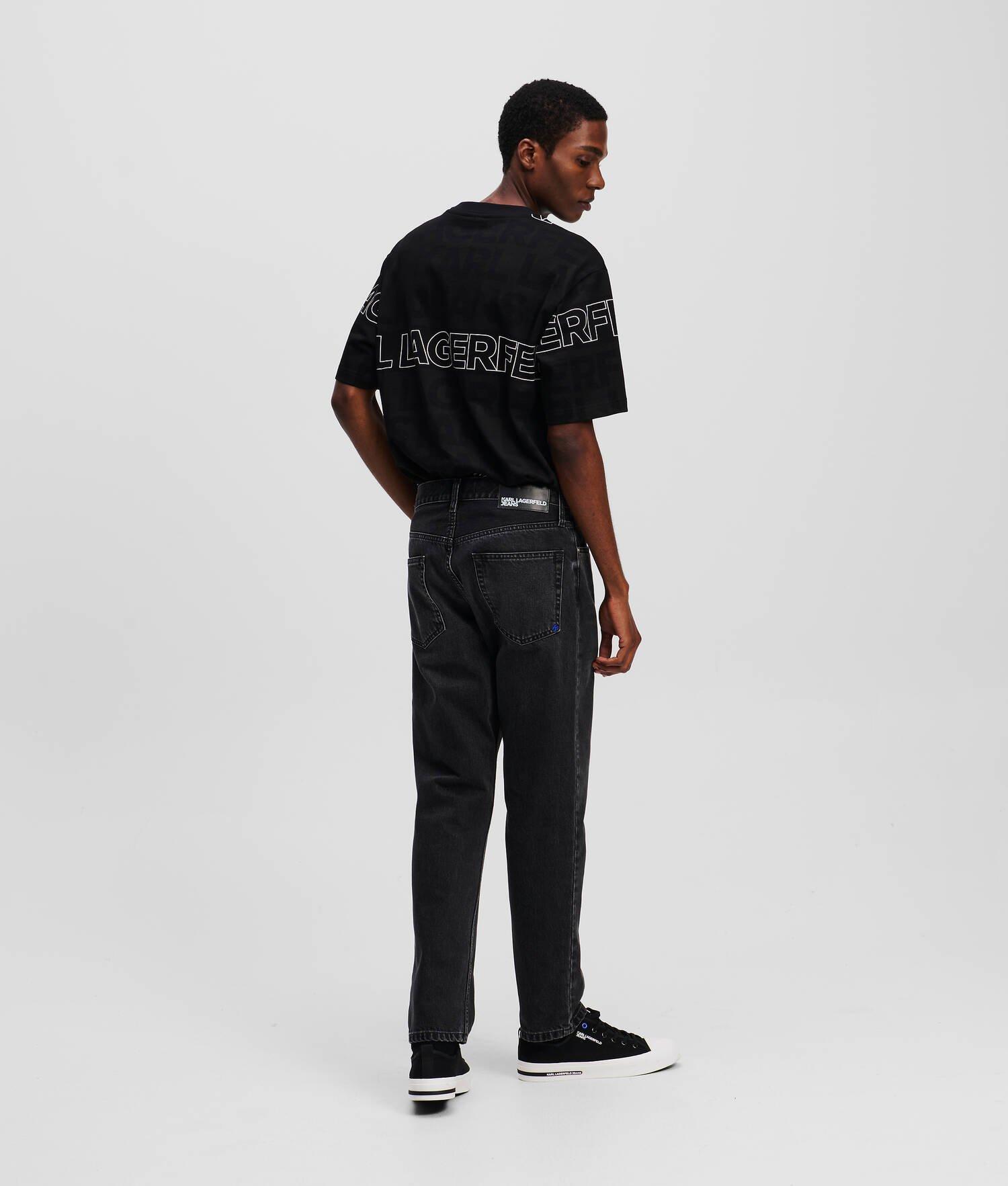 TAPERED JEANS Product Image