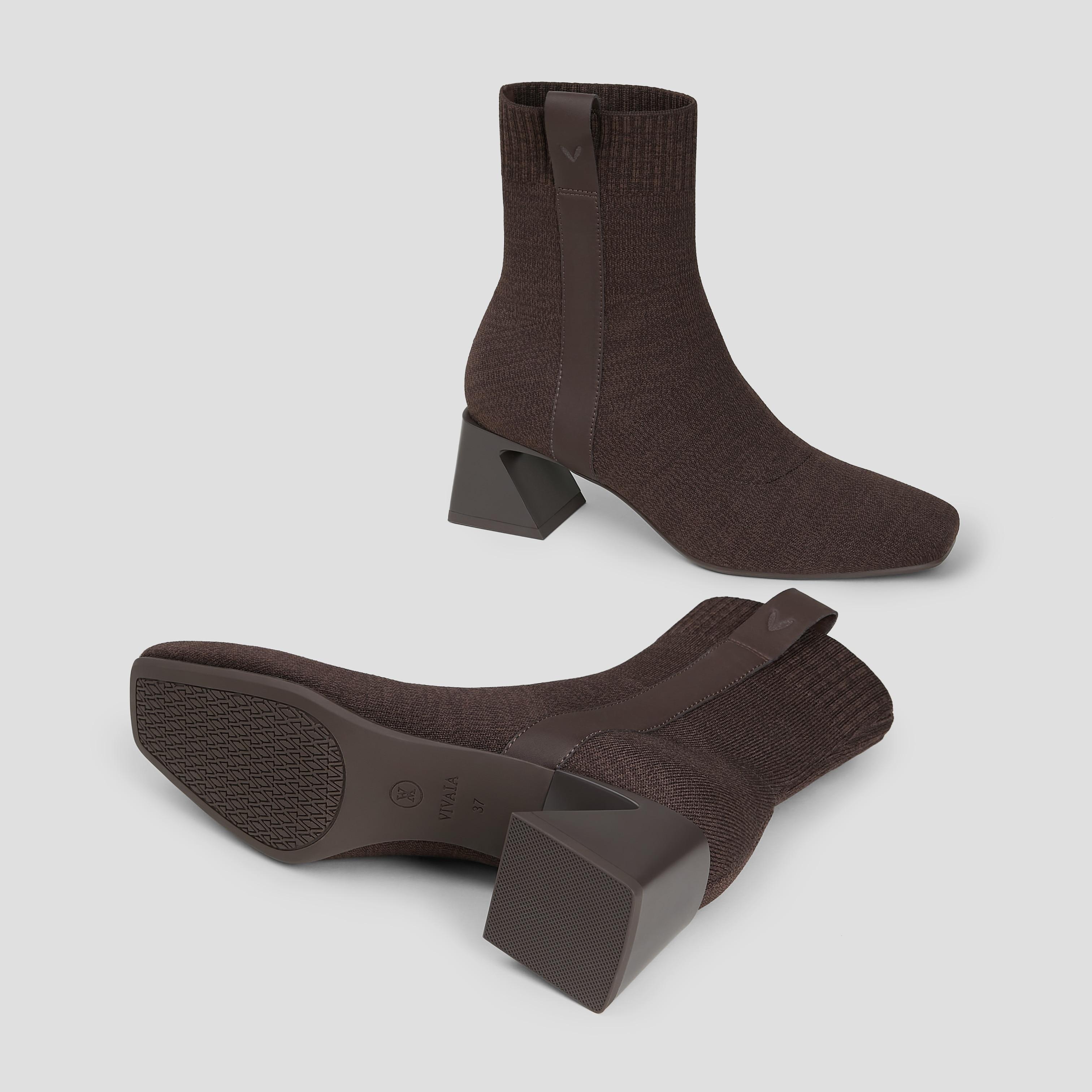 Square-Toe Water-Repellent Heeled Boots (Rafaella) Product Image