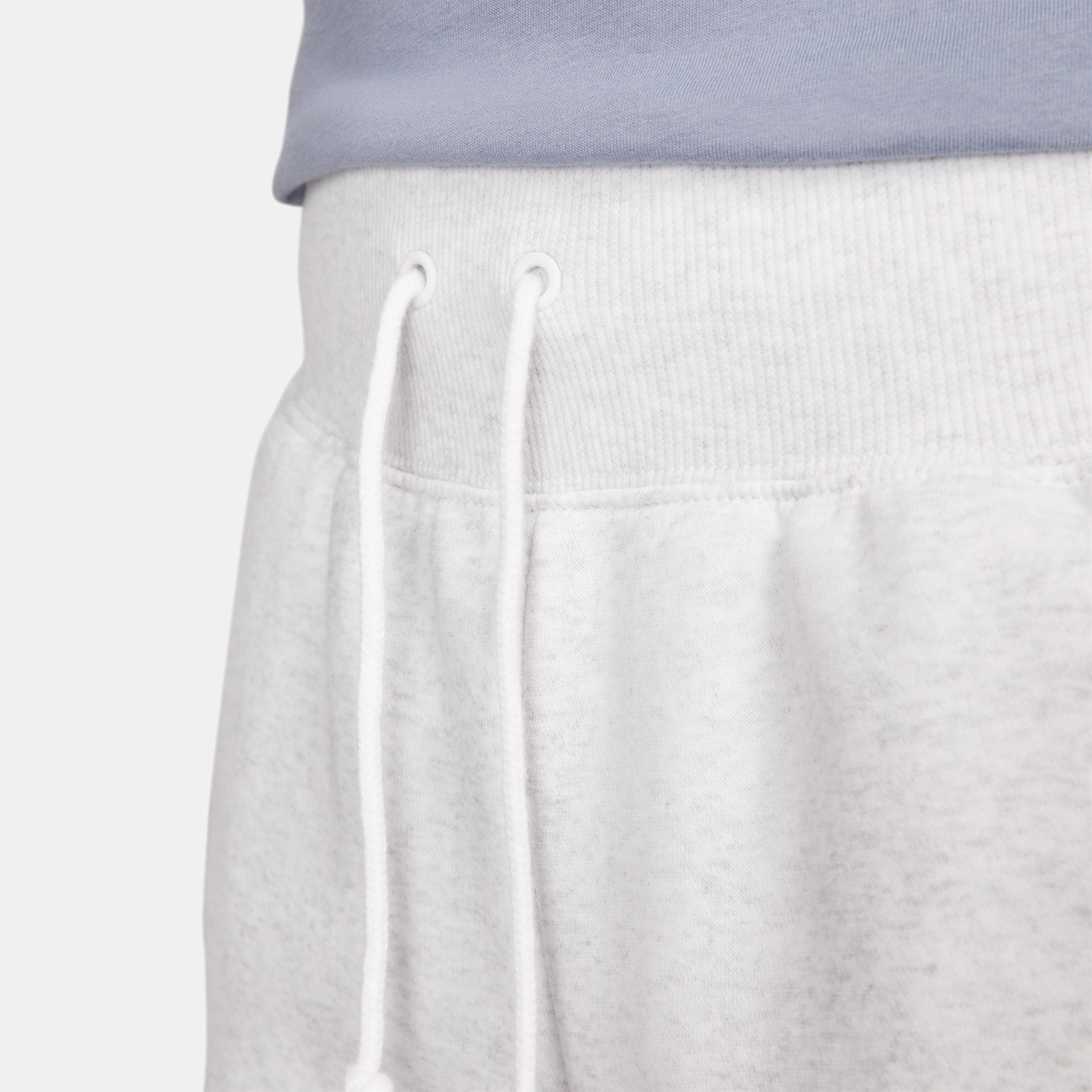 Women's Nike Sportswear Phoenix Fleece Loose High-Waisted 2" Logo Shorts Product Image