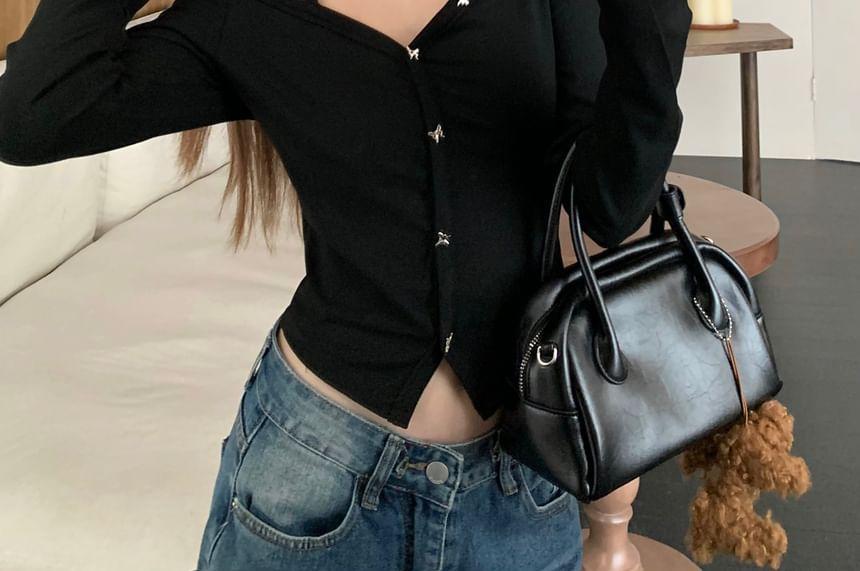 Long-Sleeve Cold Shoulder Plain Butterfly Accent Slim Fit Crop Top Product Image