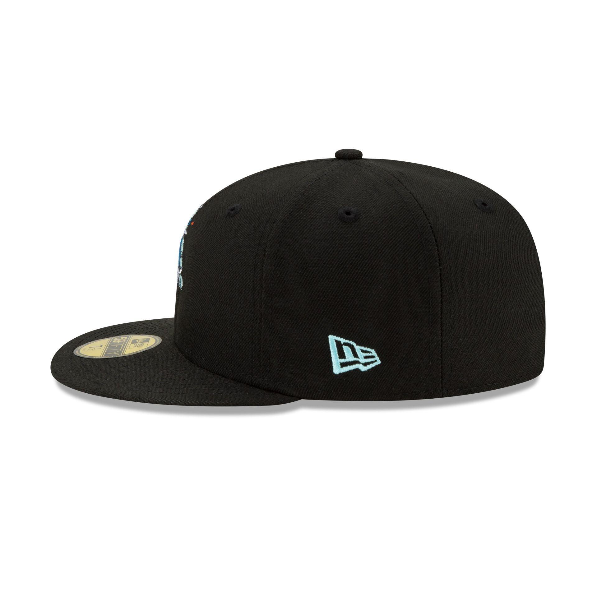 New Era Cap Signature Size 7 3/4 Black 59FIFTY Fitted Hat Male Product Image