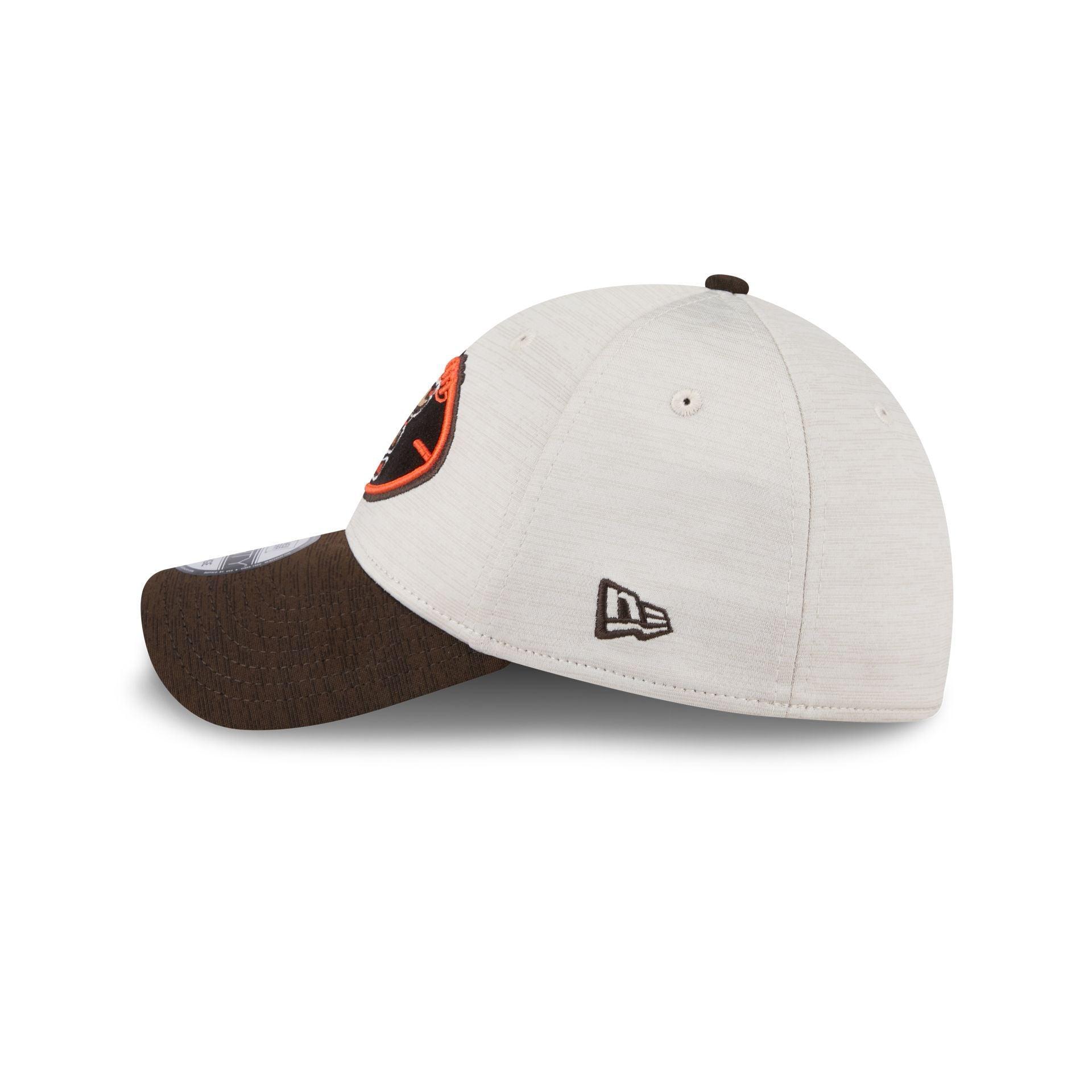 Cleveland Browns 2024 Historic Sideline 39THIRTY Stretch Fit Hat Male Product Image