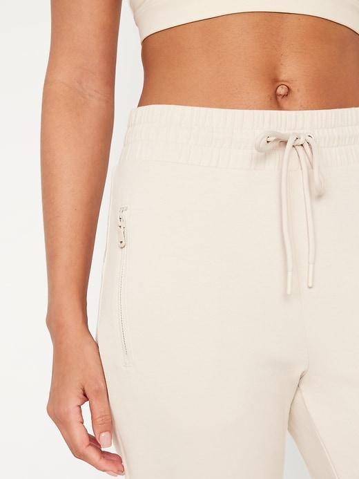 High-Waisted Dynamic Fleece Joggers Product Image