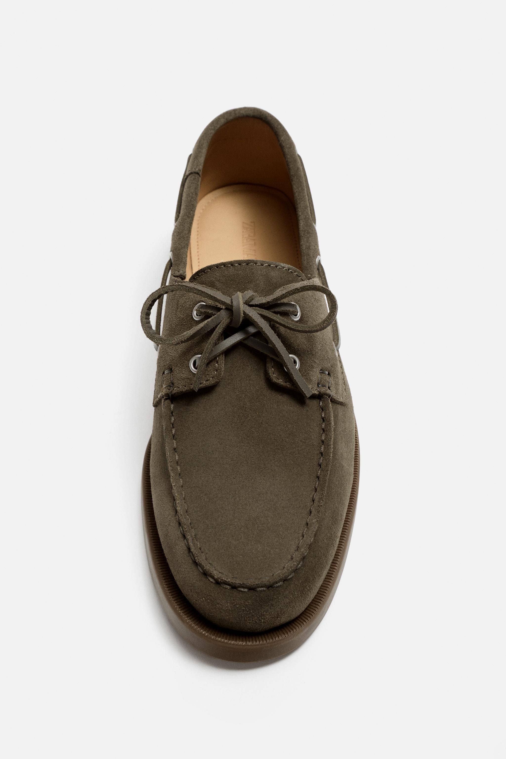 LEATHER BOAT SHOES Product Image