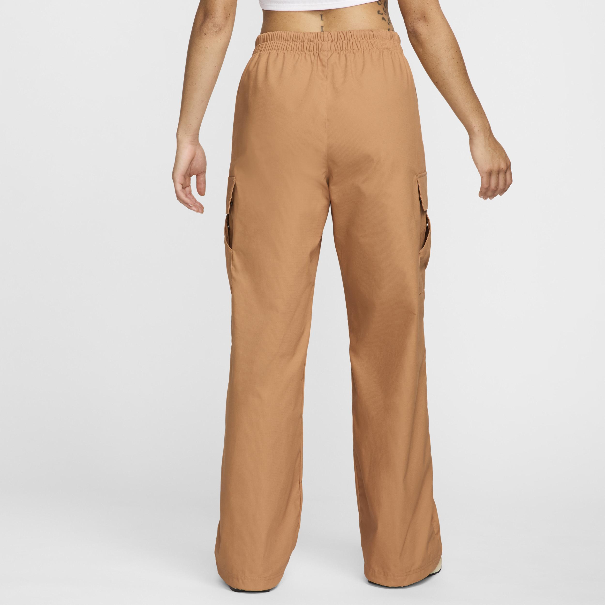 Women's Nike Sportswear Everything Wovens Mid-Rise Cargo Pants Product Image