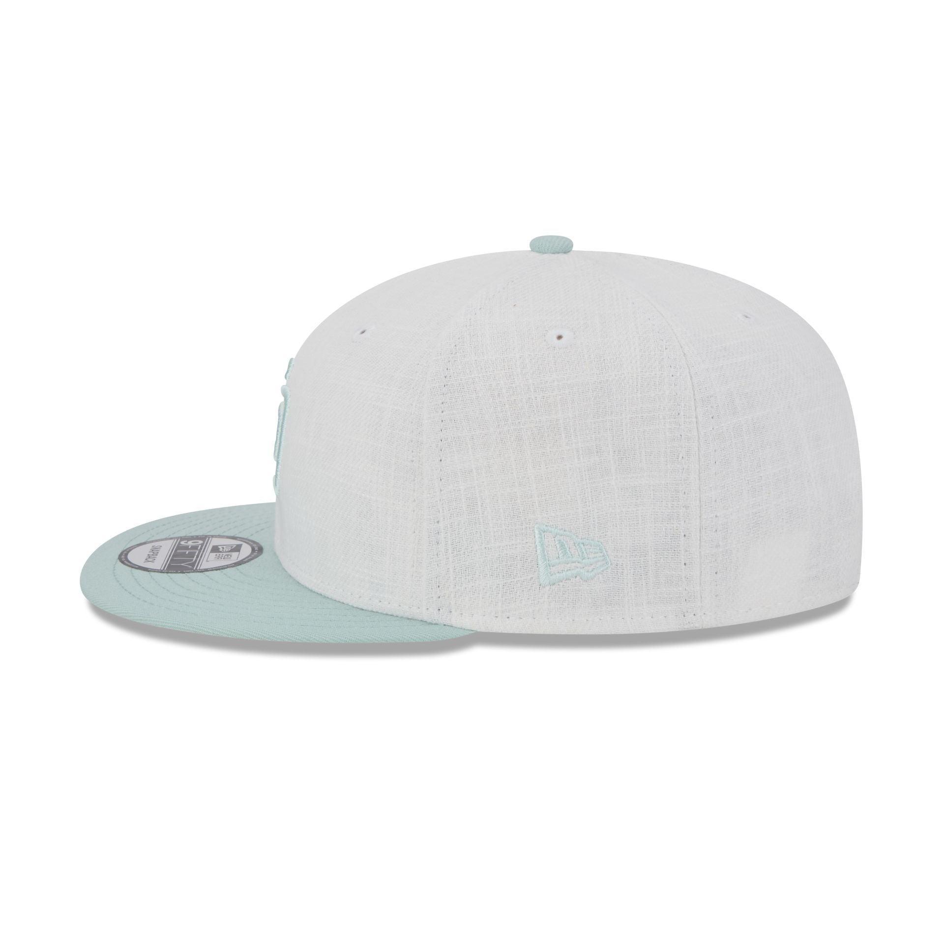 San Diego Padres Minty Breeze Logo Select 9FIFTY Snapback Hat Male Product Image