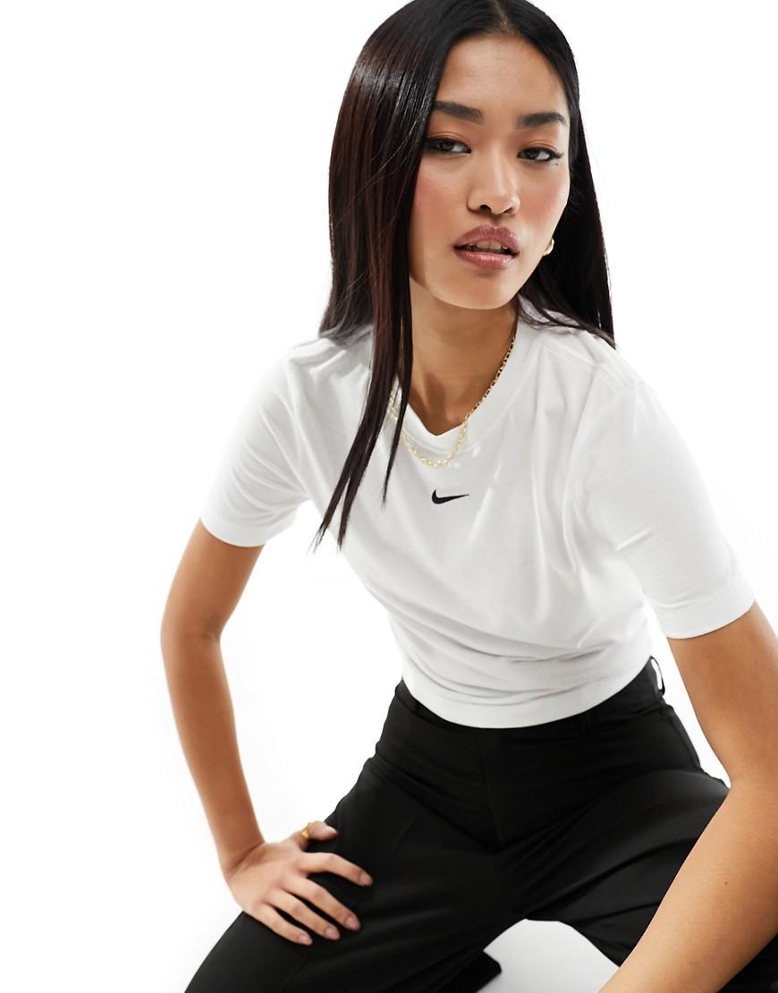 Nike Essential slim crop t-shirt Product Image