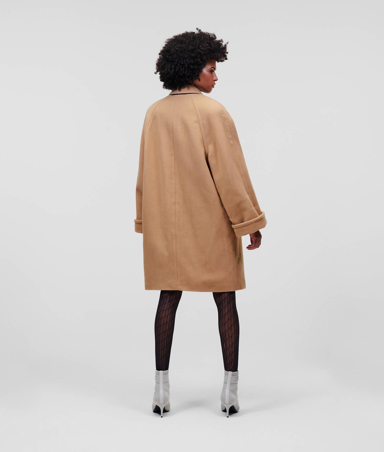 WOOL-BLEND COAT Product Image