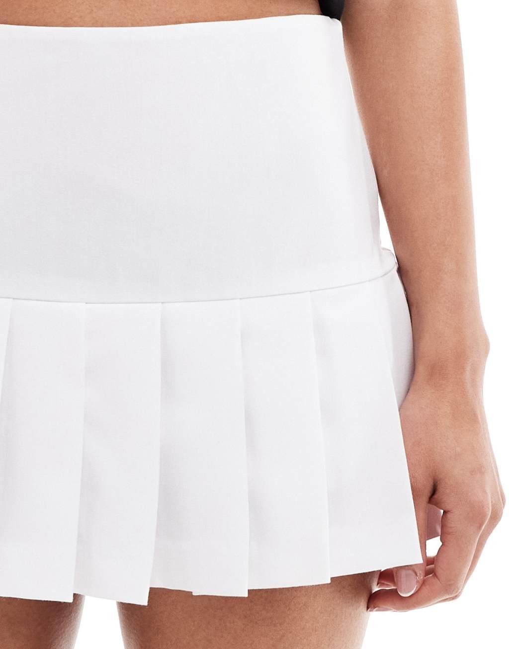 COLLUSION ultimate tailored pleated mini skort in white Product Image