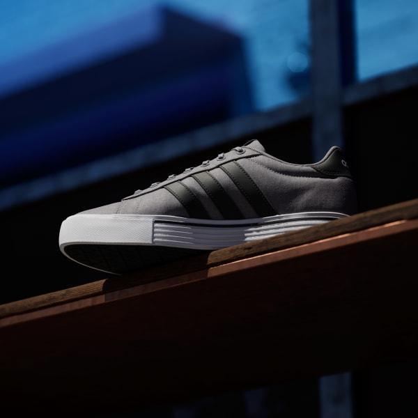 Daily 4.0 Shoes Product Image