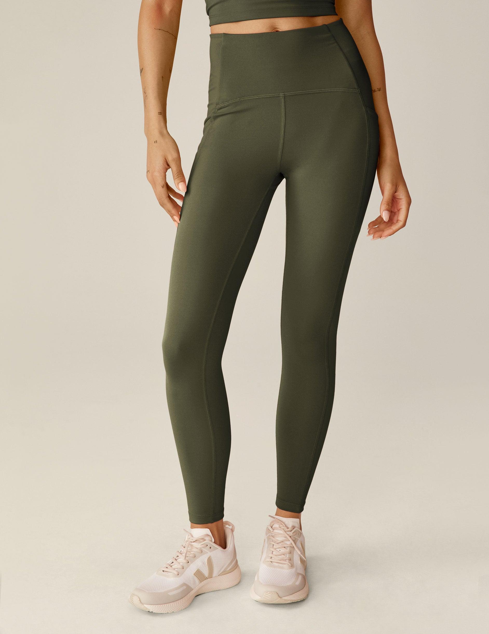 POWERBEYOND™ Strive Pocket Midi Legging 2.0 Product Image