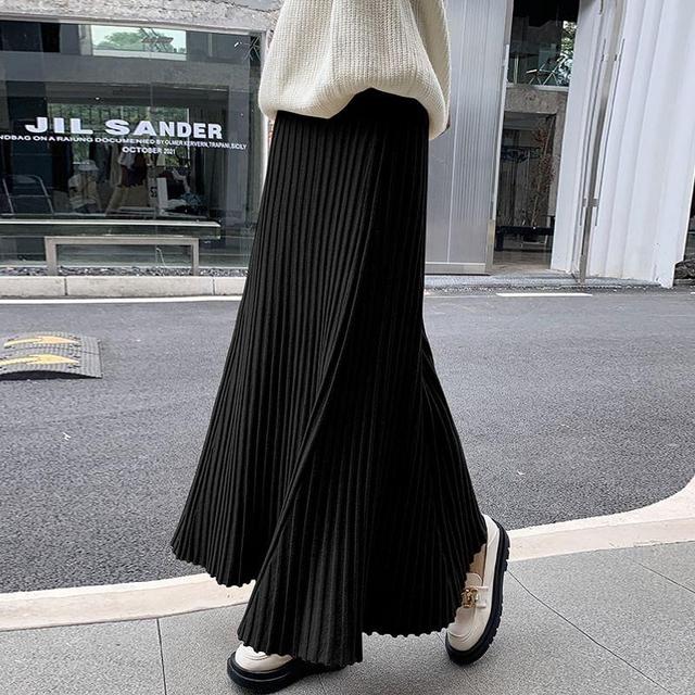 High Rise Maxi Pleated Fishtail Skirt Product Image