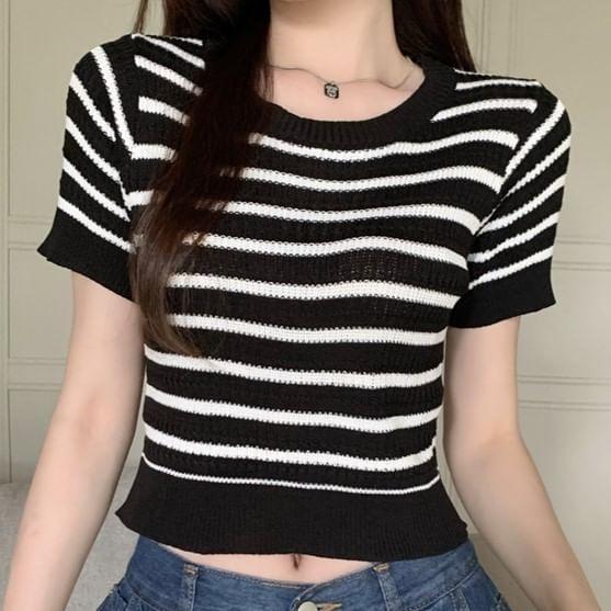 Striped Short-Sleeve Knit Cropped Top Product Image