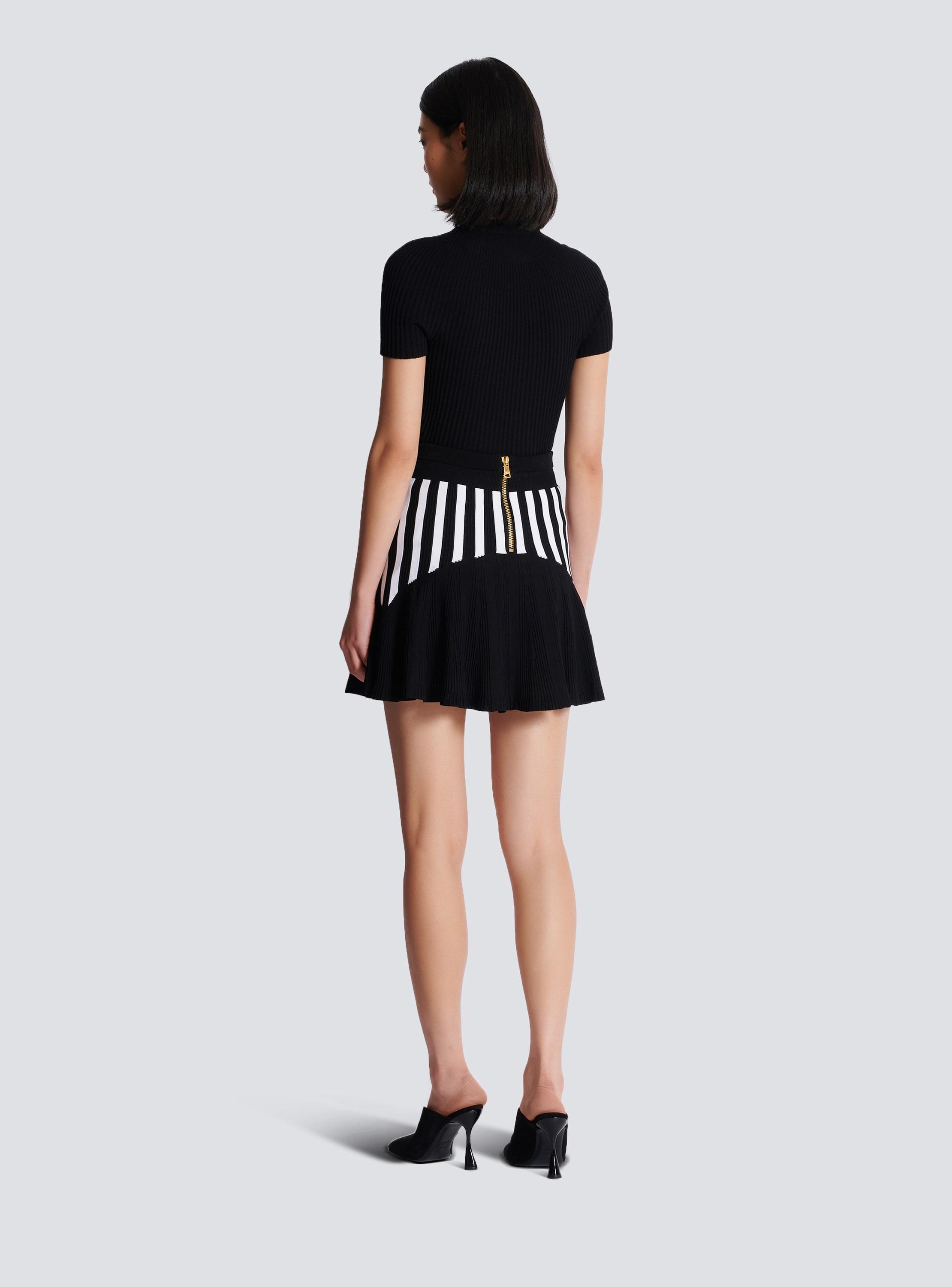 Pleated striped knit skirt Product Image