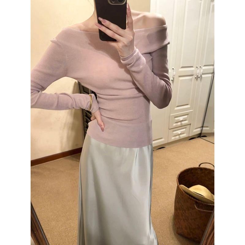 High Rise Plain Satin Maxi A-Line Skirt Product Image