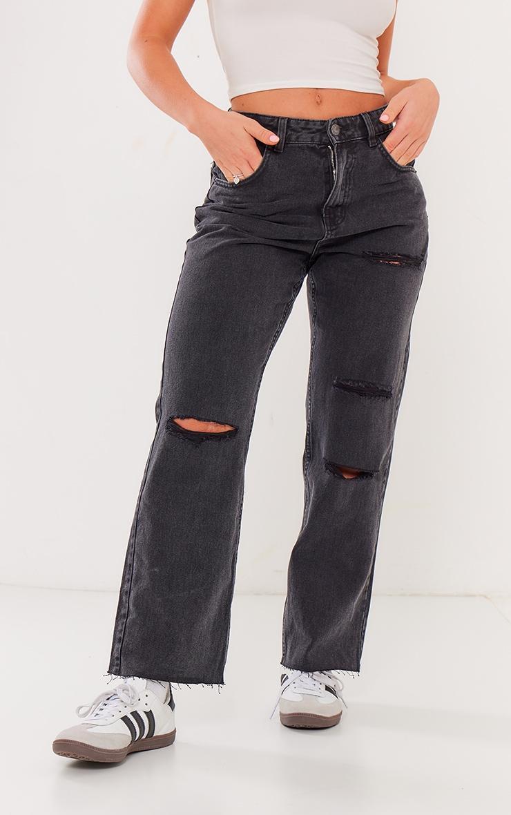 PRETTYLITTLETHING Washed Black Raw Hem Ankle Grazers Distressed Straight Leg Jeans Product Image