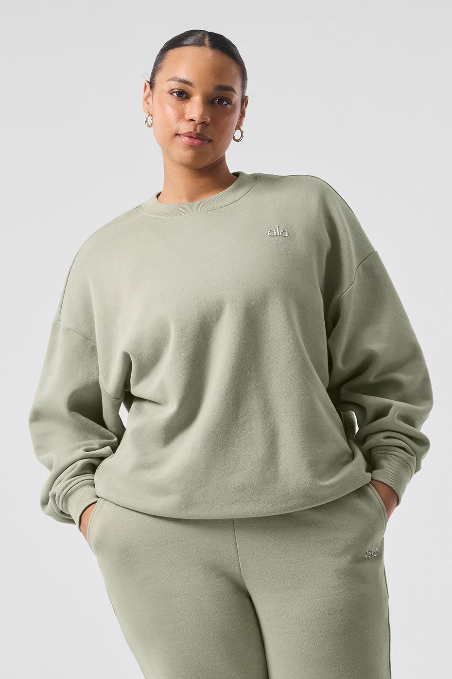 Accolade Crew Neck Pullover - Limestone Female Product Image