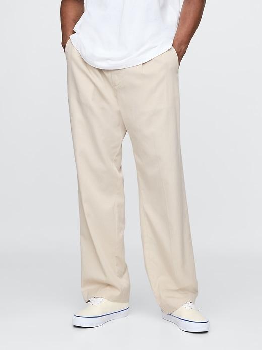 UltraSoft Pleated Trousers Product Image