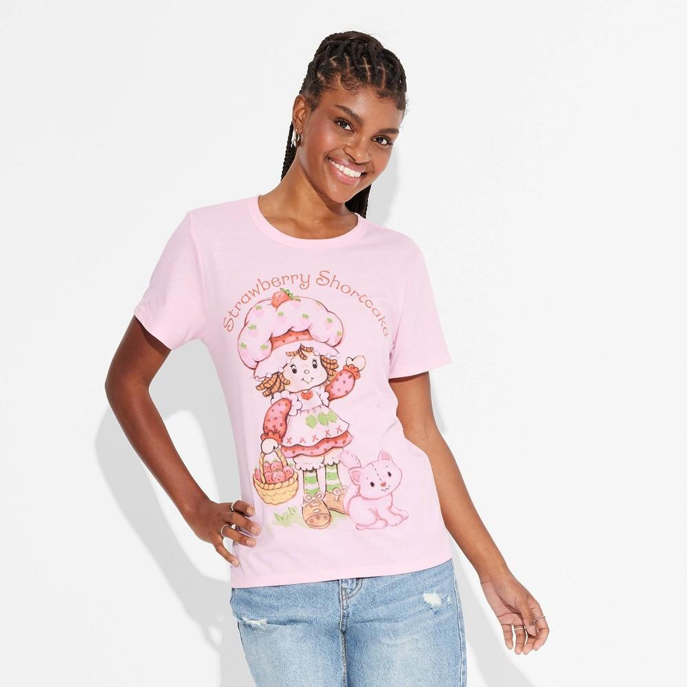 Womens Oversized Print Strawberry Shortcake Short Sleeve Graphic T-Shirt Product Image