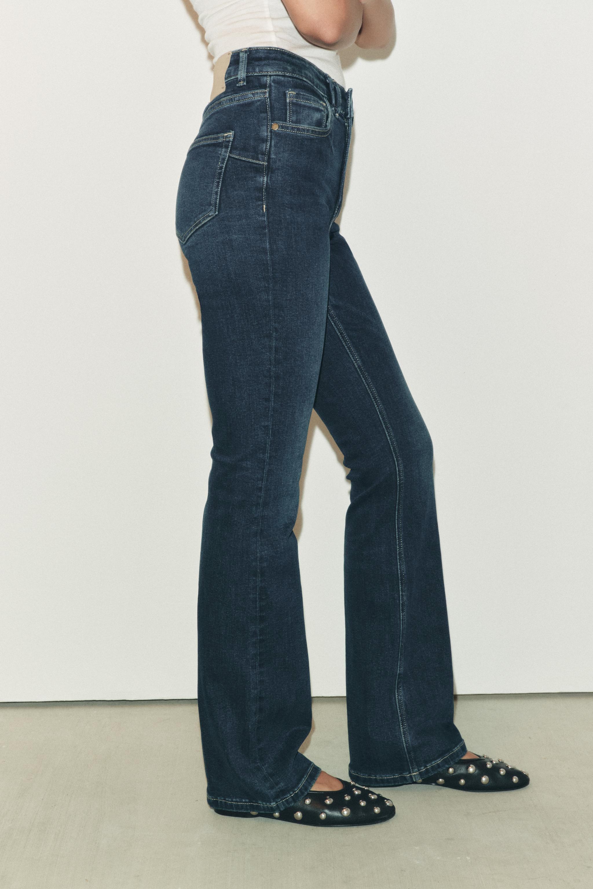 LOW RISE CONTOUR BOOTCUT JEANS ZW COLLECTION Product Image