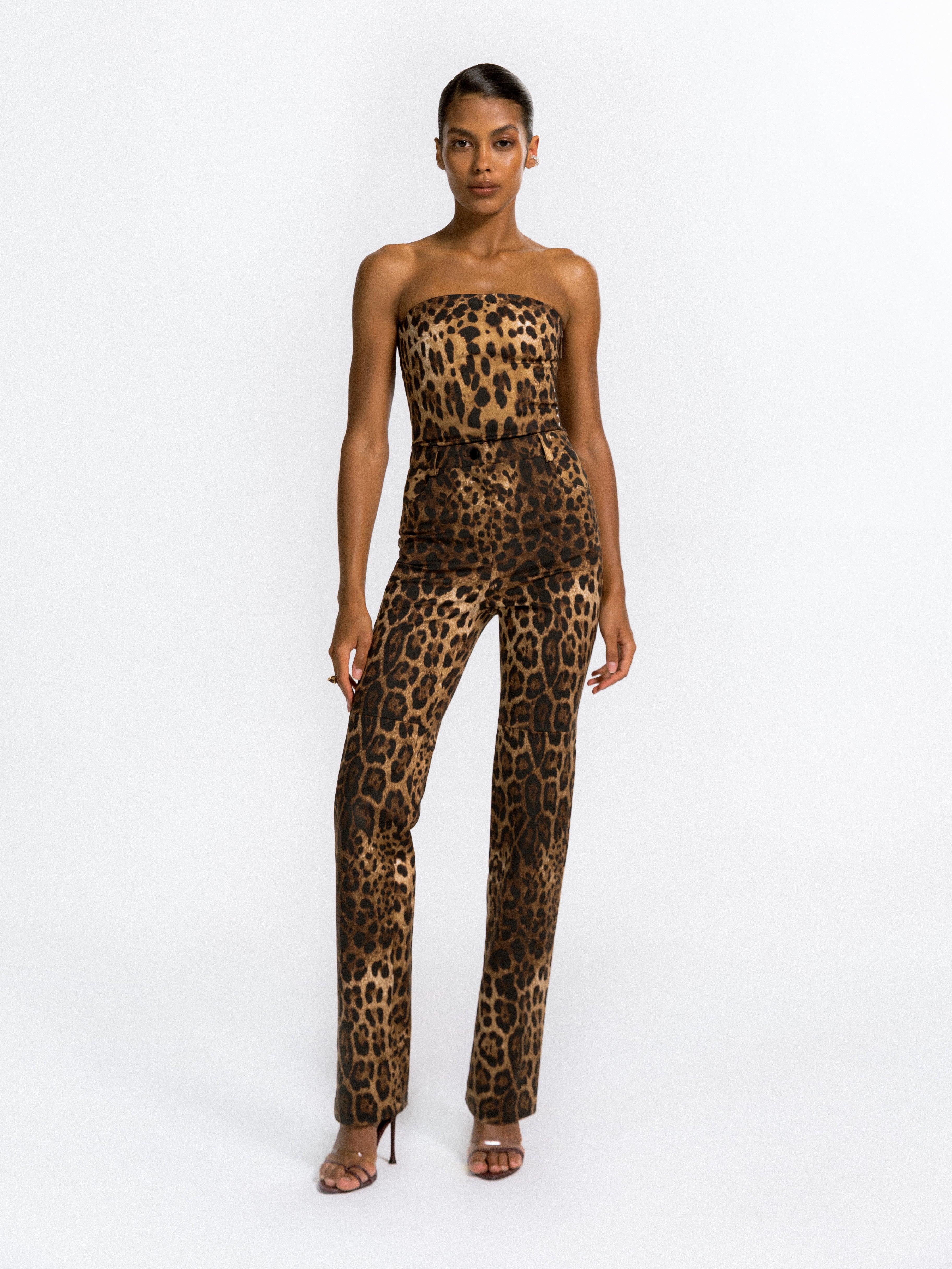 Bundle: Killa bandeau in Leopard + Killa pants in Leopard Product Image