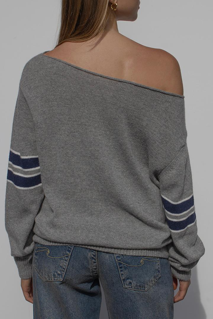 94 sweater Product Image