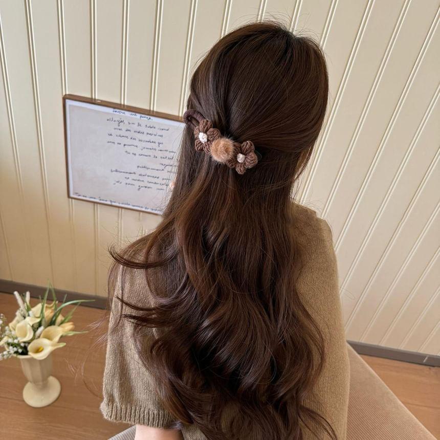 Flower Yarn Hair Clip Product Image