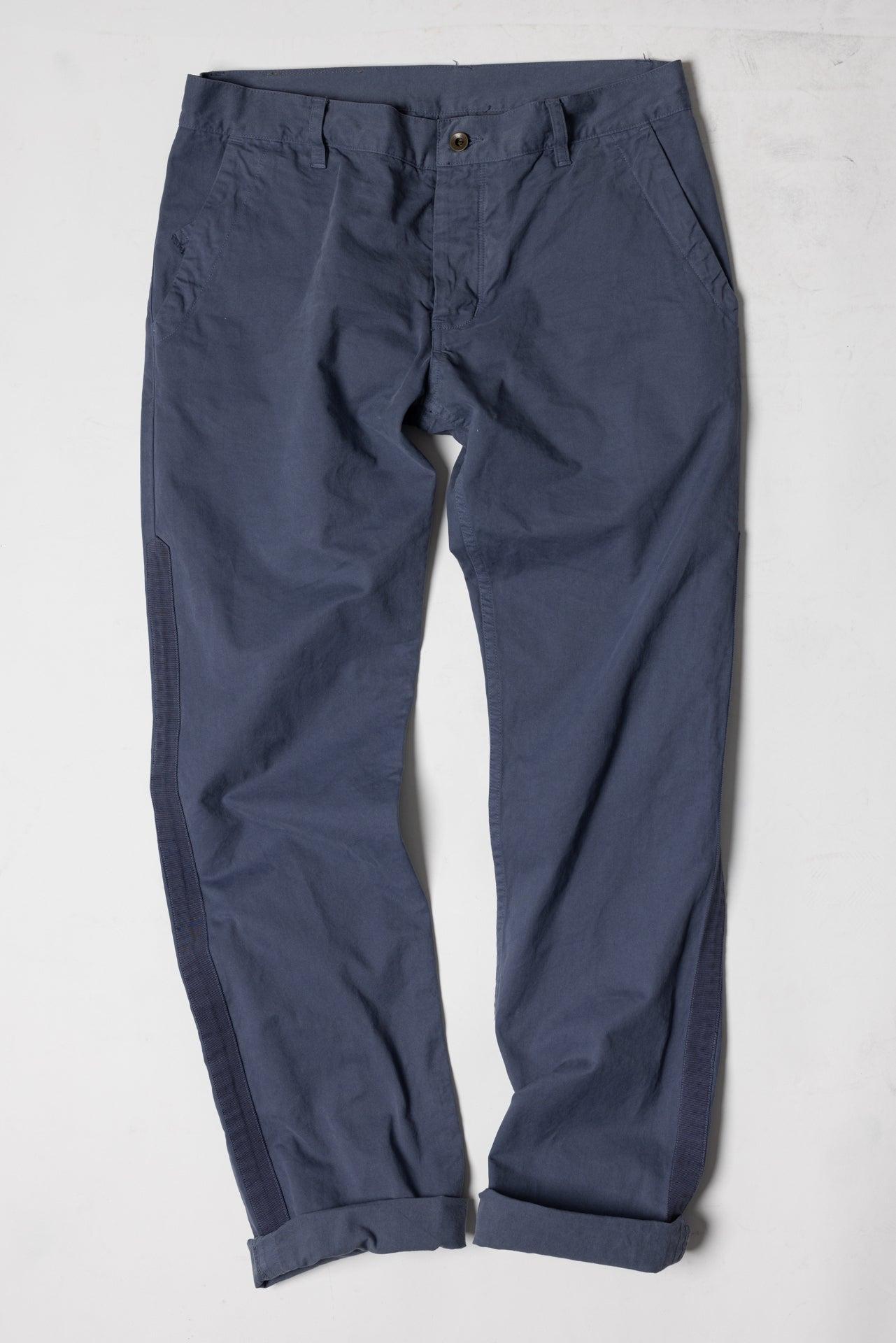 Rowan Tapered Trouser | Overcast Male Product Image