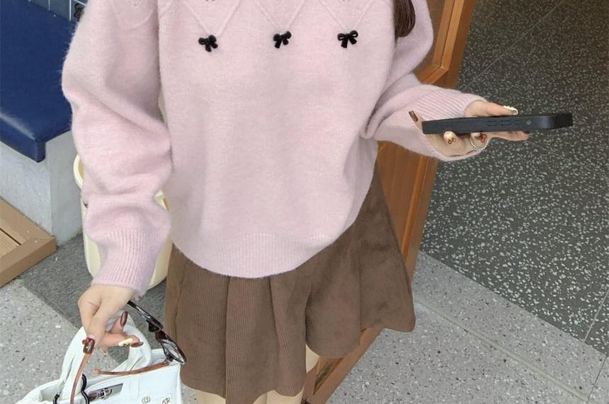 Round Neck Bow Sweater Product Image