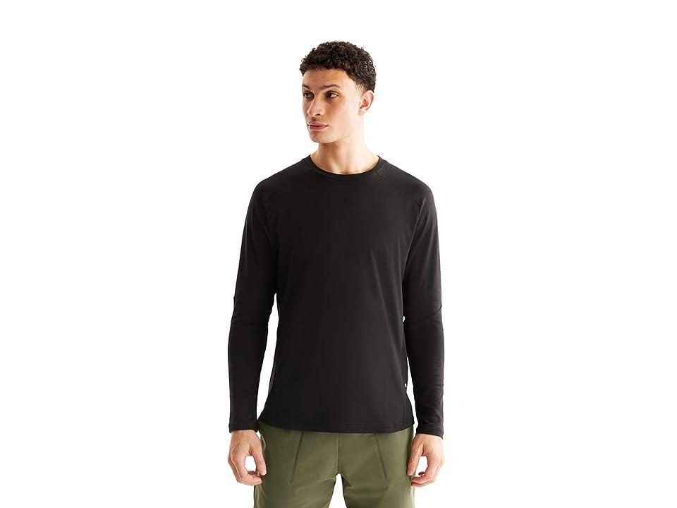 On Focus Long-T Men's Clothing Product Image