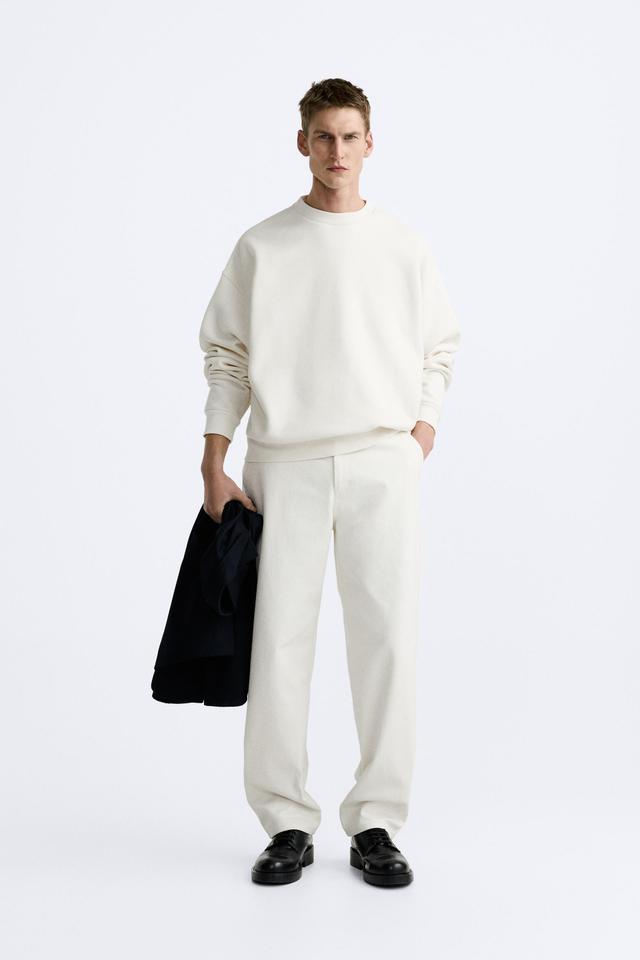 OVERSIZED FIT SWEATSHIRT Product Image