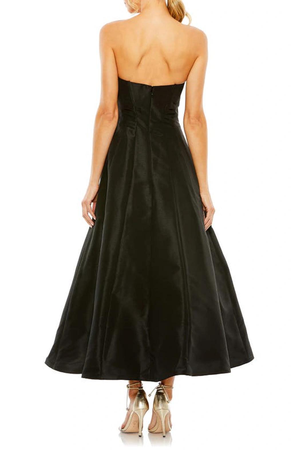 Strapless Ballgown With Bow Detail In Black Product Image