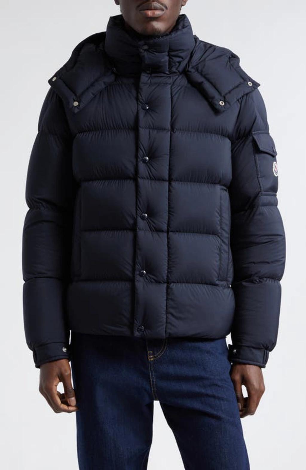 Mens Midweight Nylon Puffer Jacket Product Image