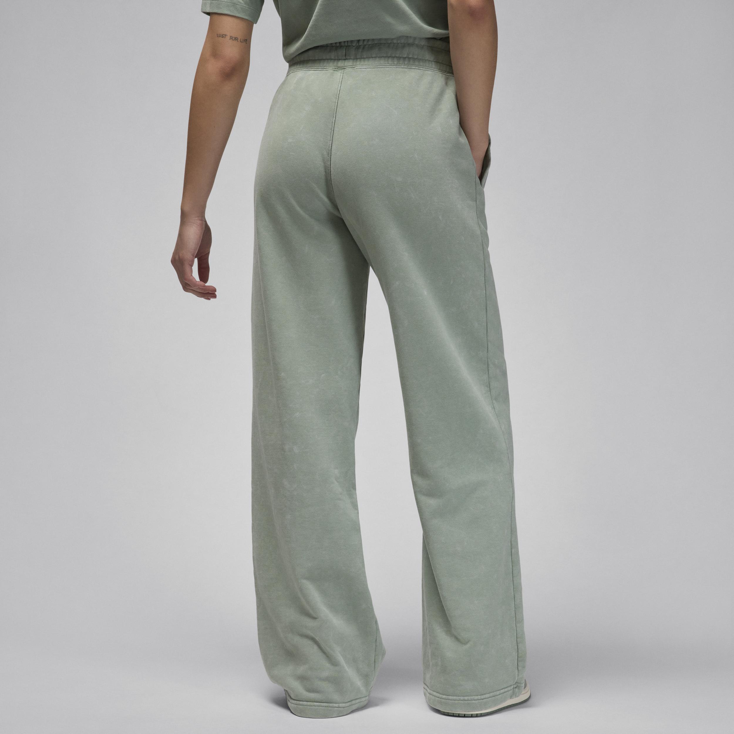 Women's Jordan Flight Fleece Open Hem Pants Product Image