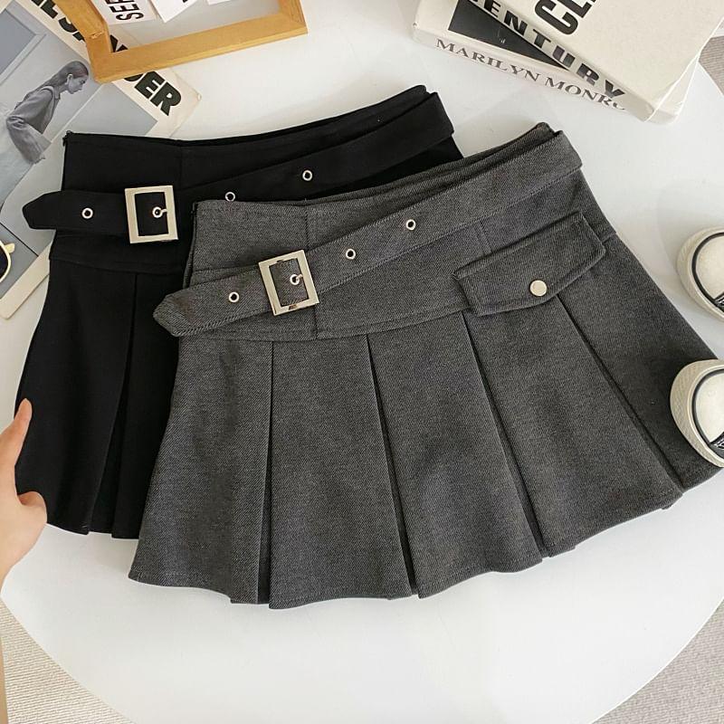 High Rise Buckled Plain Mini Pleated Skirt Product Image