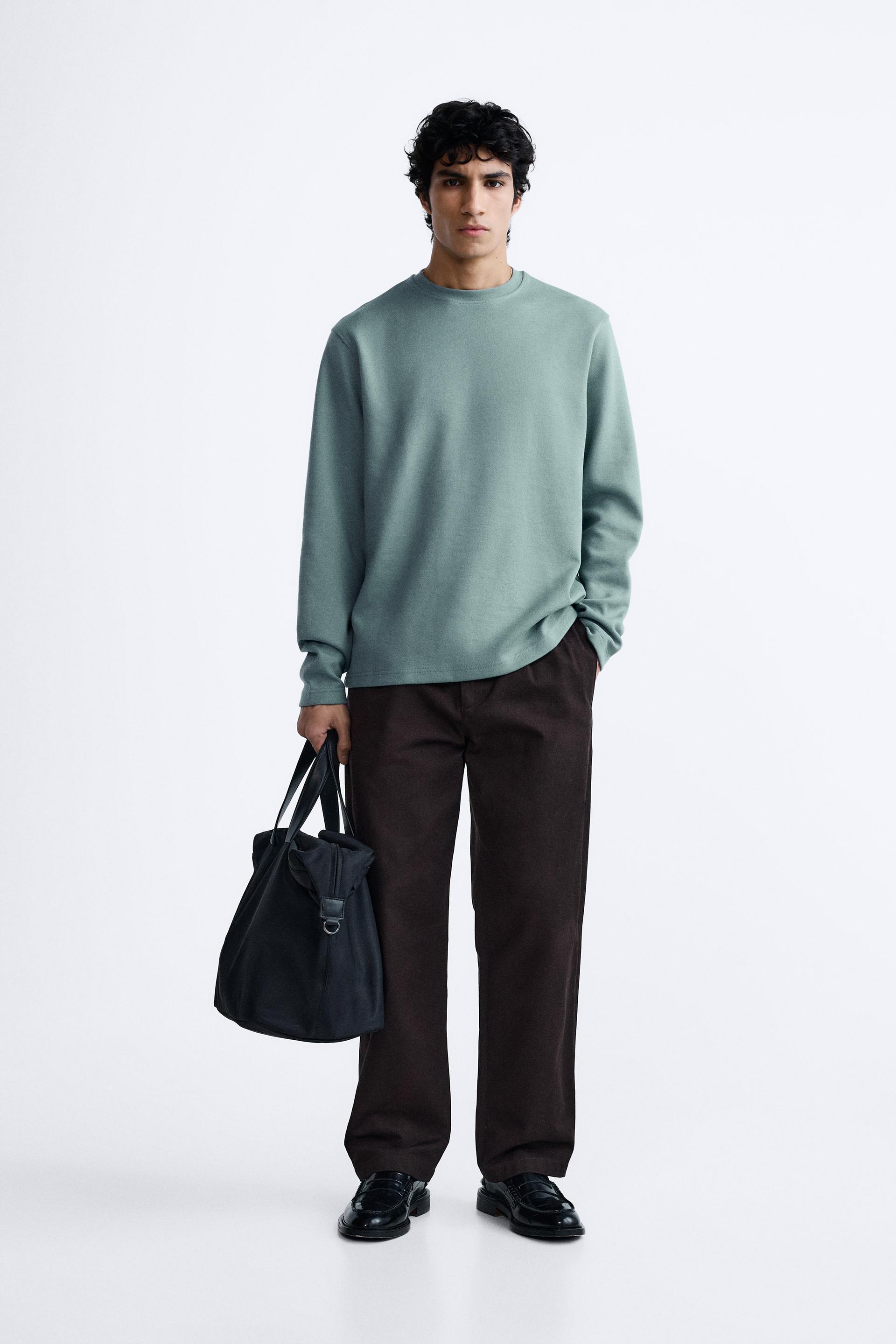 SOFT SWEATSHIRT Product Image