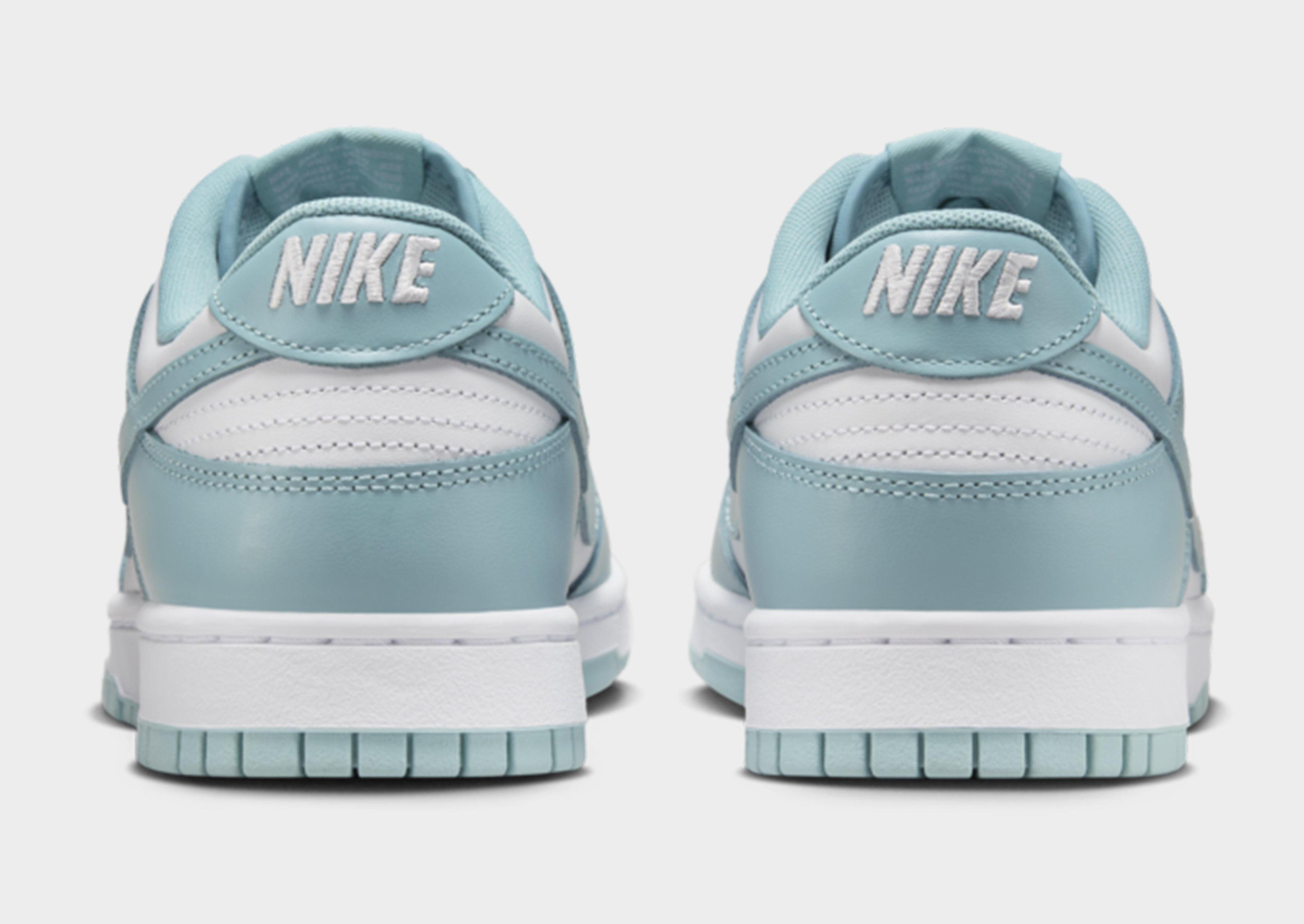 Nike Dunk Low Product Image