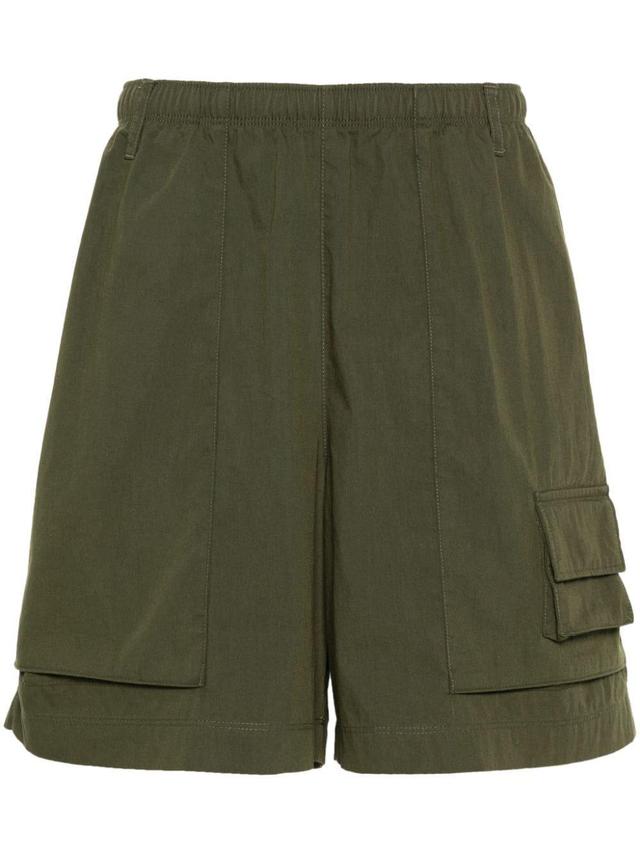 Life Drawstring Cargo Camp Shorts In Green Product Image