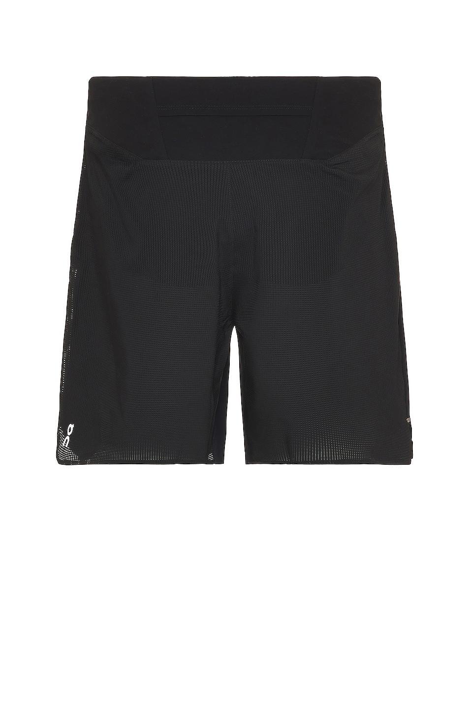 On Lightweight Shorts Black. (also in XL/1X). Product Image